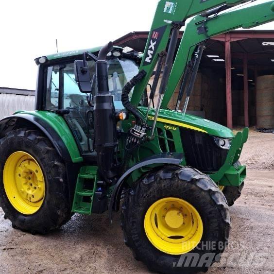John Deere 6120M Traktory