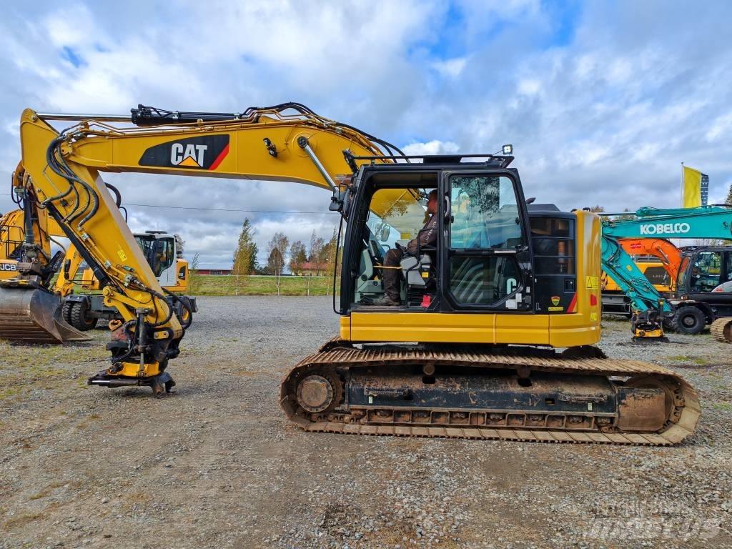 CAT 325 F L Pásová rýpadla