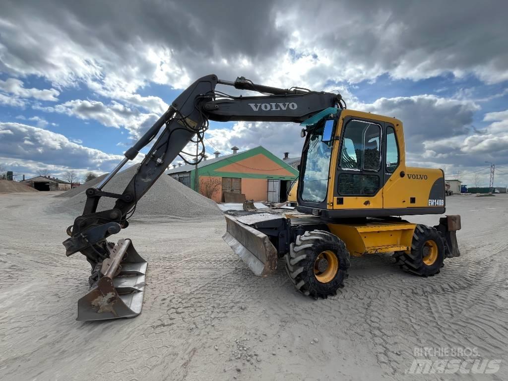 Volvo EW 140 B Kolová rýpadla