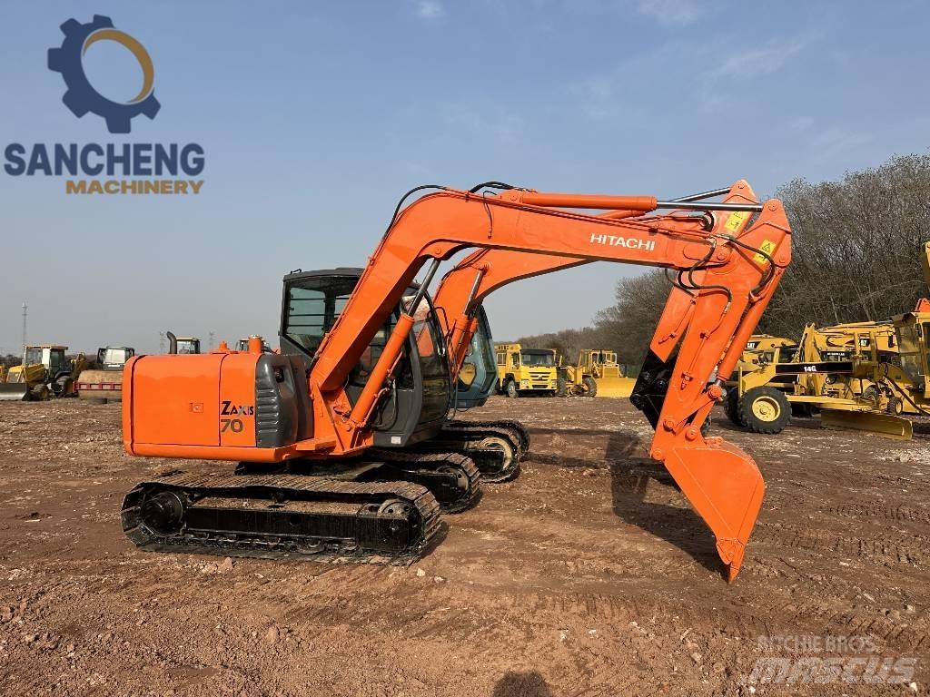 Hitachi ZX 70 Pásová rýpadla