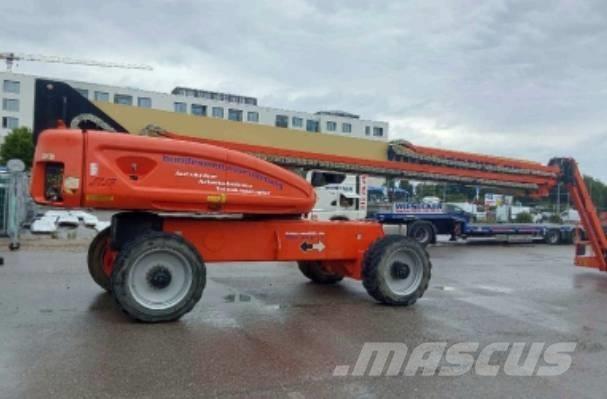 JLG 1200 SJP Teleskopické plošiny