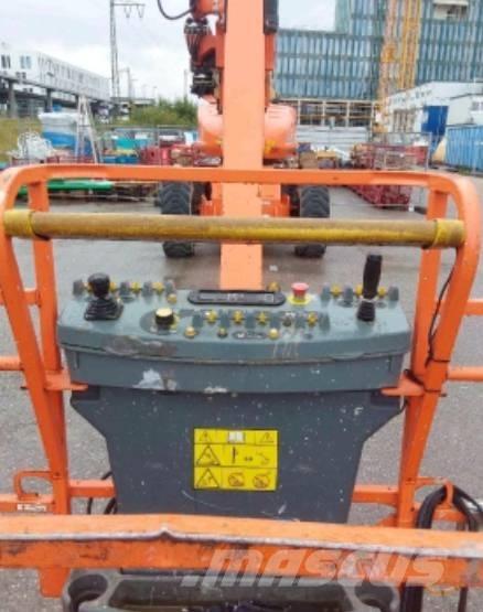 JLG 1200 SJP Teleskopické plošiny