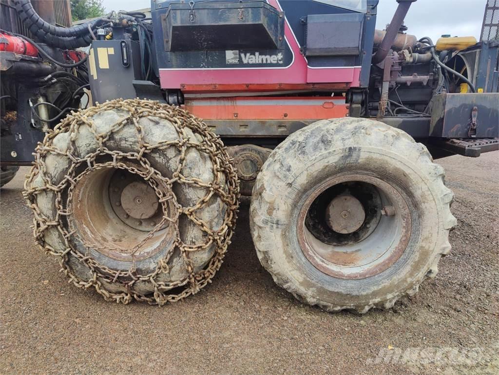 Valmet 840 Vyvážecí traktory