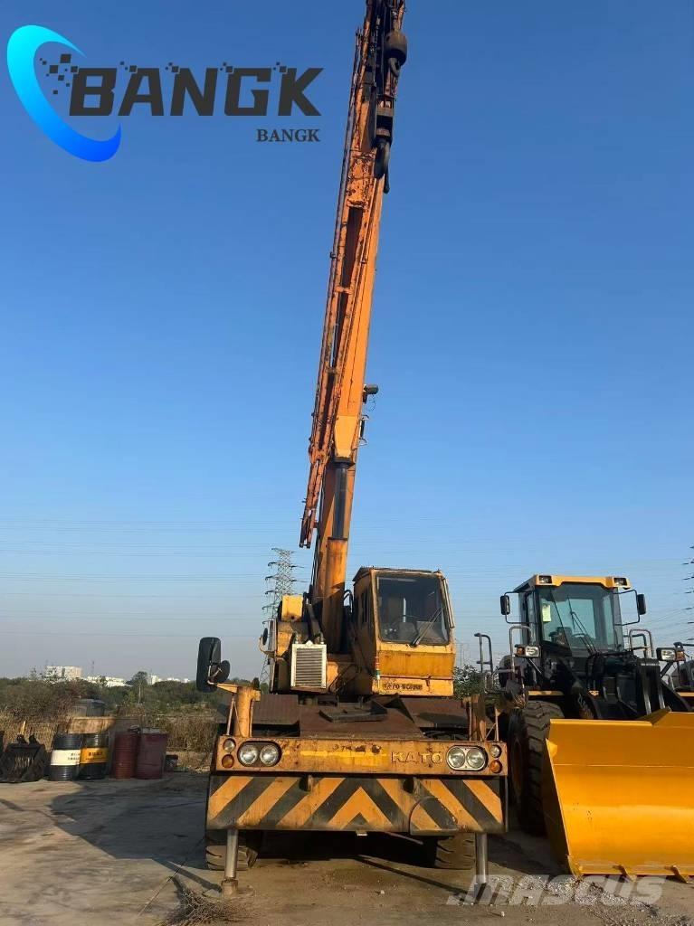 Kato KR 25 H Jeřáby pro těžký terén