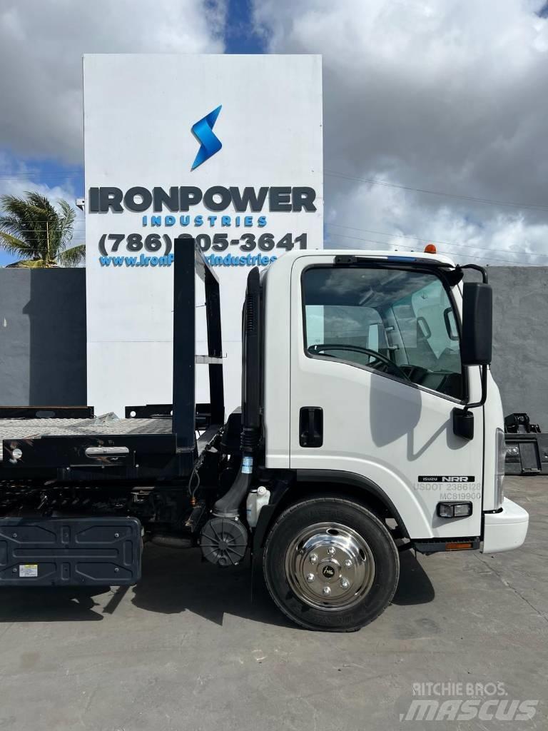 Isuzu NRR 4X2 Lanový nosič kontejnerů