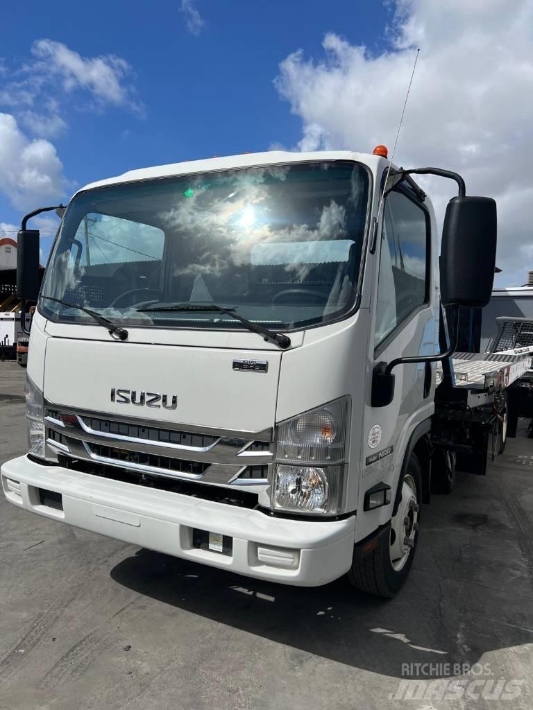 Isuzu NRR 4X2 Lanový nosič kontejnerů