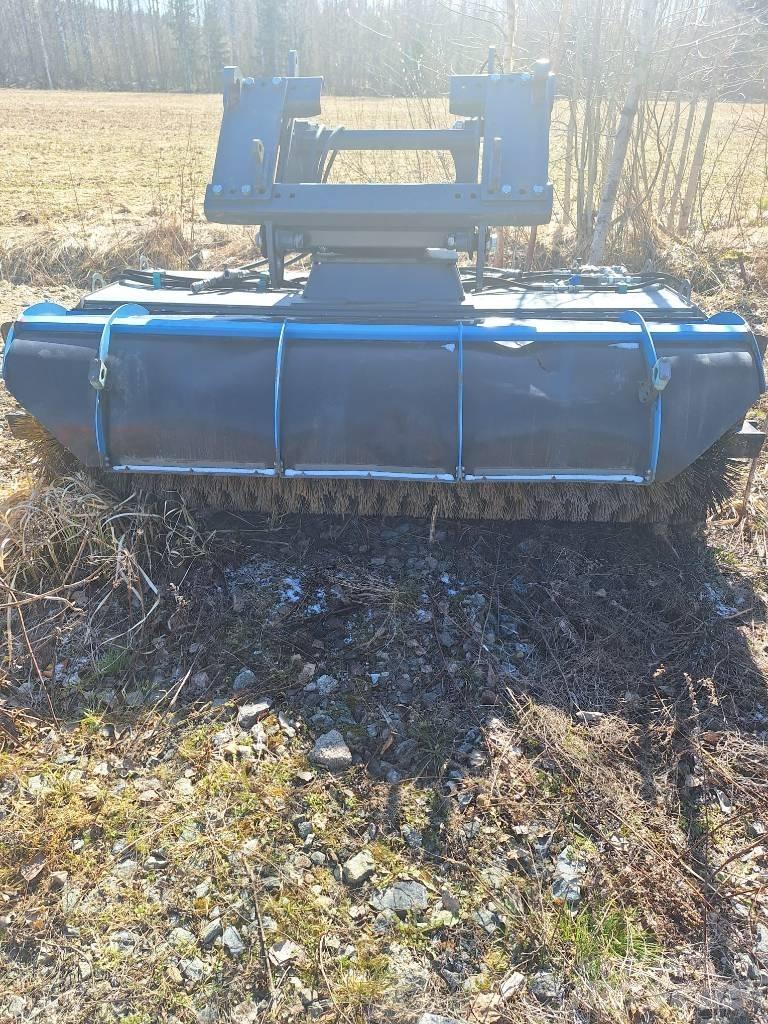 Snowek Circulus 220M Sypače písku a soli
