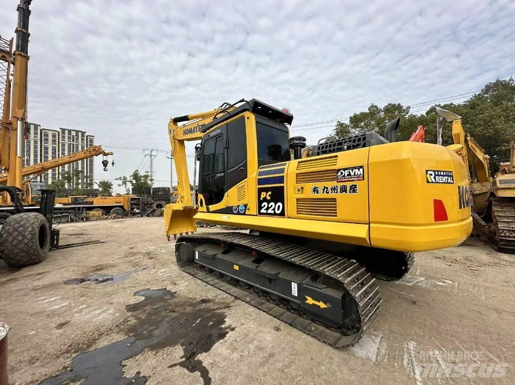 Komatsu pc220 Pásová rýpadla