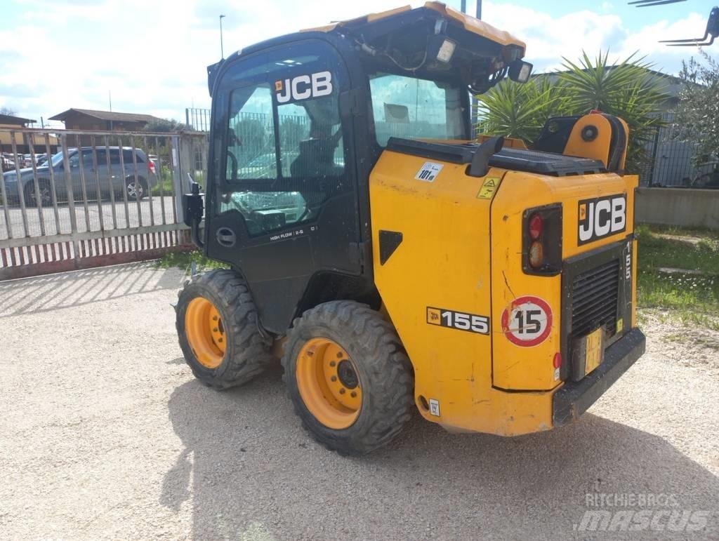 JCB 155 Smykem řízené nakladače