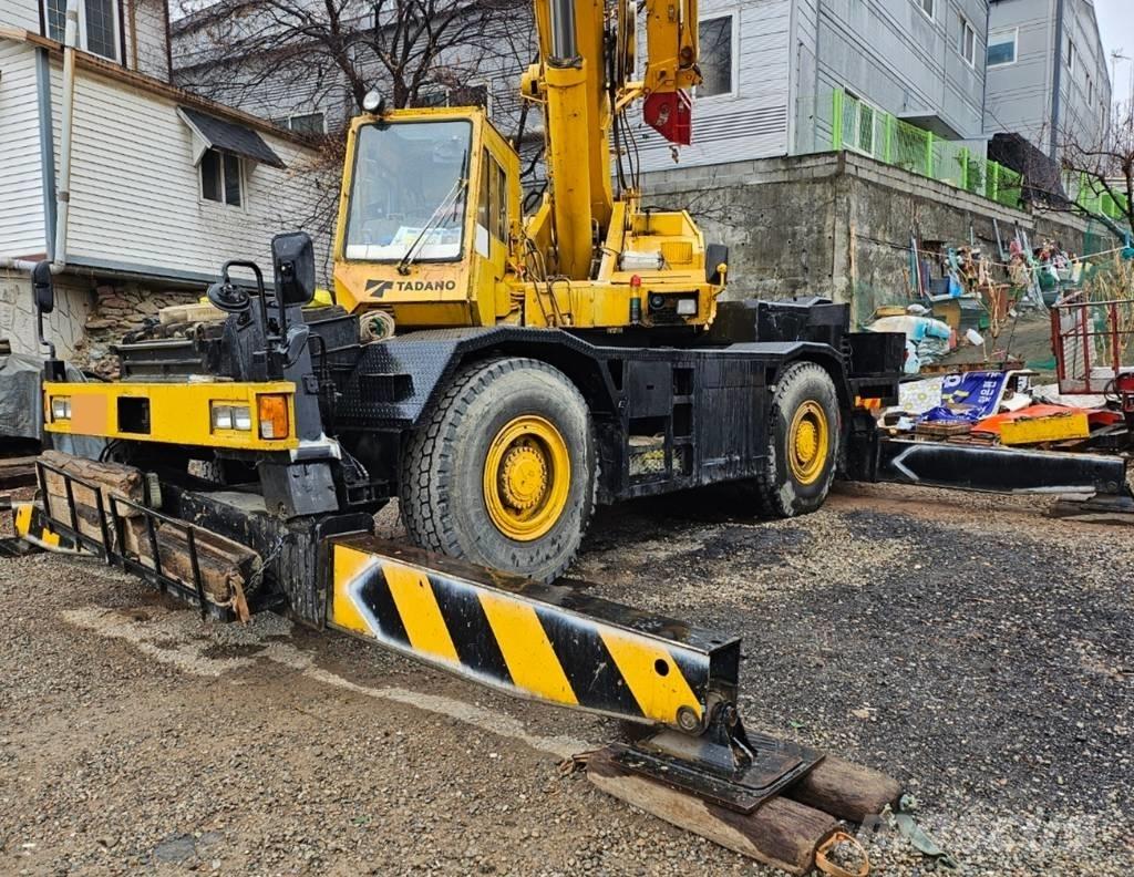 Tadano TR-350M-2 Jeřáby pro těžký terén
