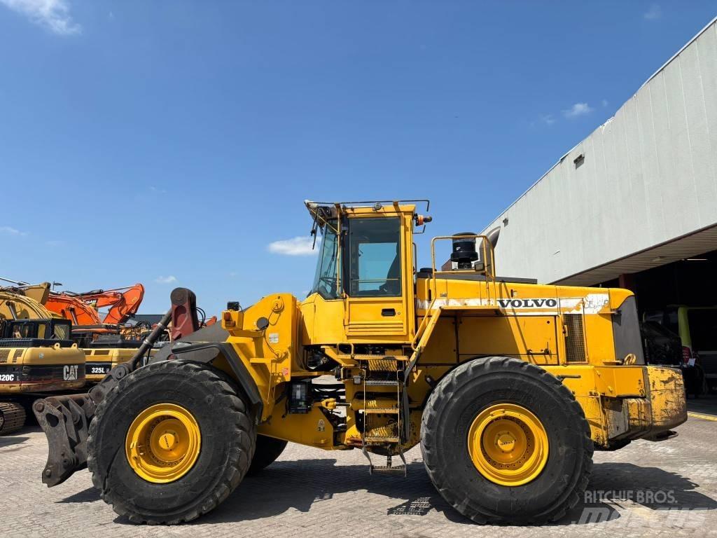 Volvo L 180 C Kolové nakladače
