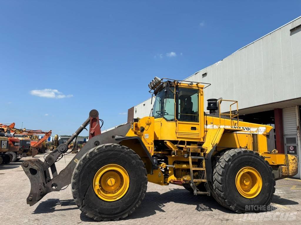 Volvo L 180 C Kolové nakladače