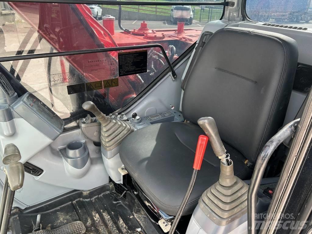 Hitachi Zaxis 70 Pásová rýpadla