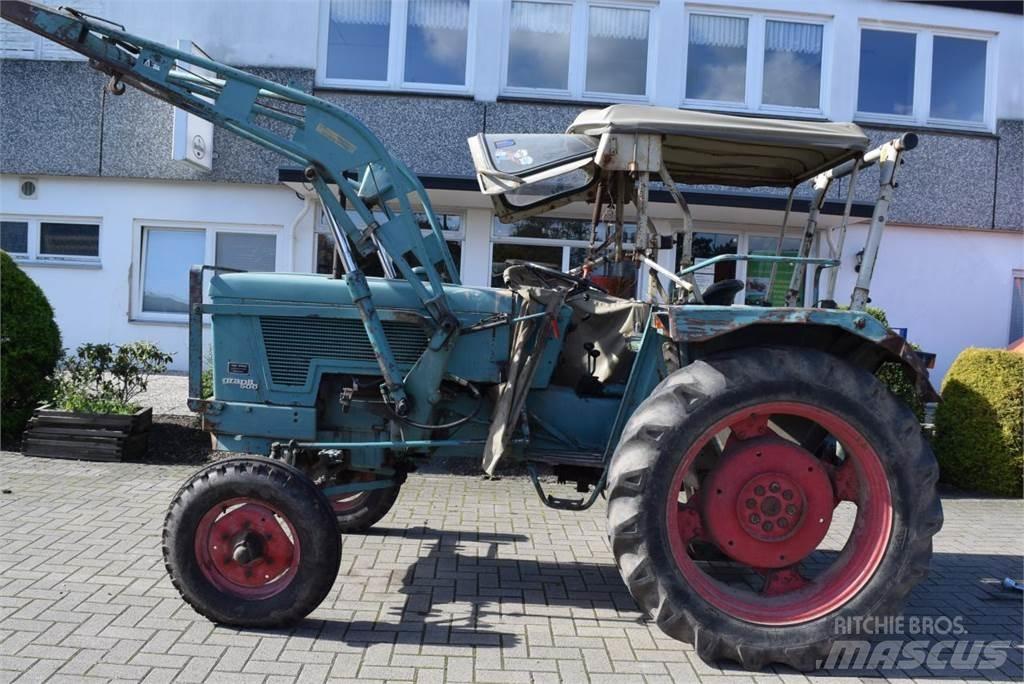 Hanomag Granit 500 Traktory