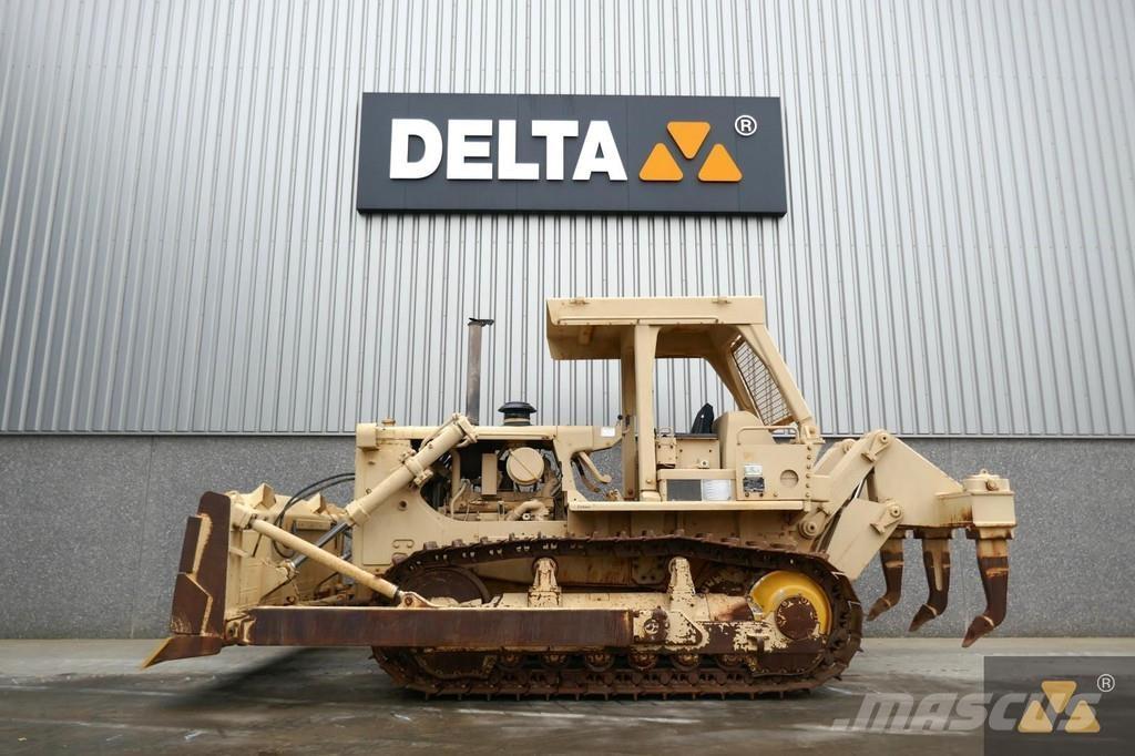 CAT D7G Ex-army Pásové dozery