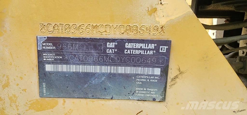 CAT 966 M Kolové nakladače