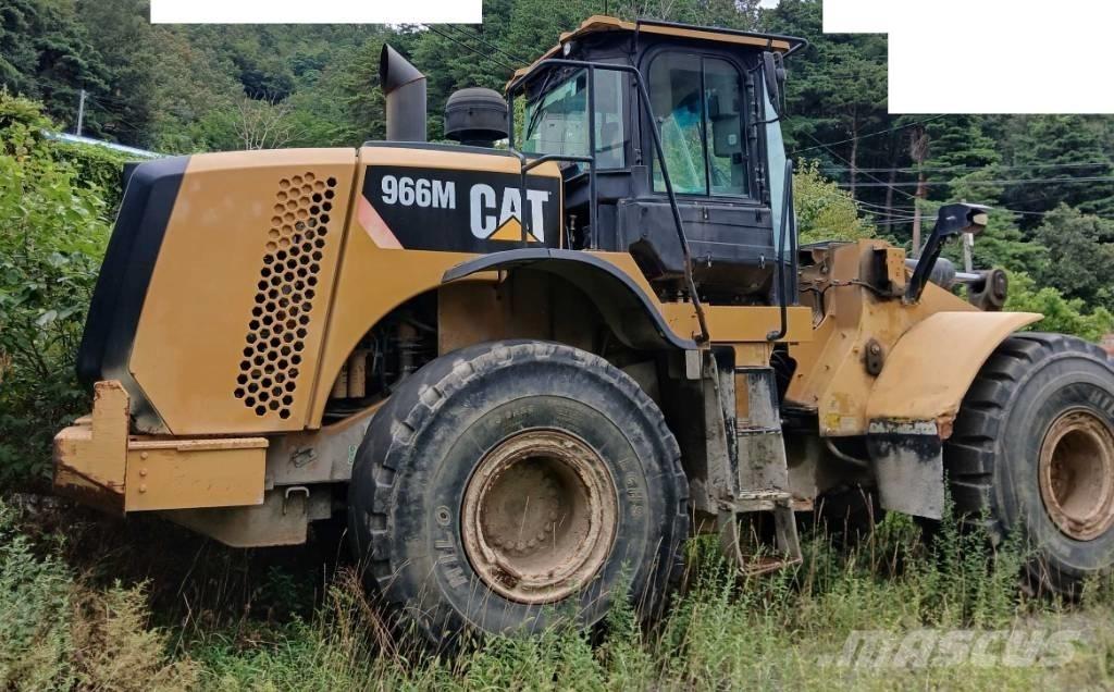 CAT 966 M Kolové nakladače