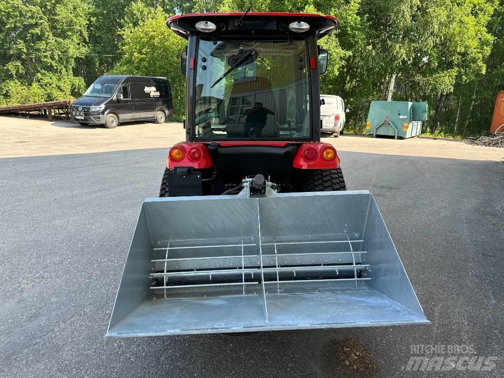 Shibaura traktor Kompaktní traktory