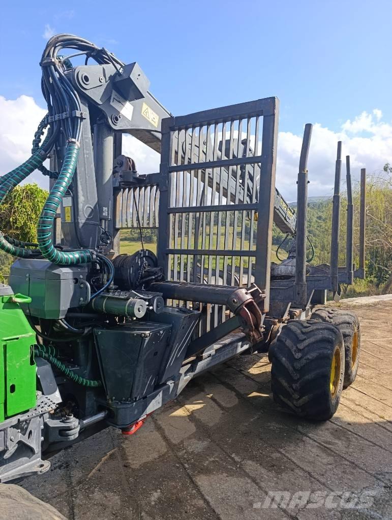 John Deere 1510G Vyvážecí traktory