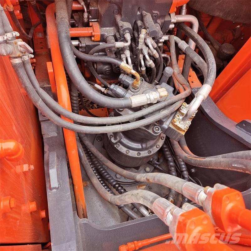 Doosan DX225LC-9C Pásová rýpadla