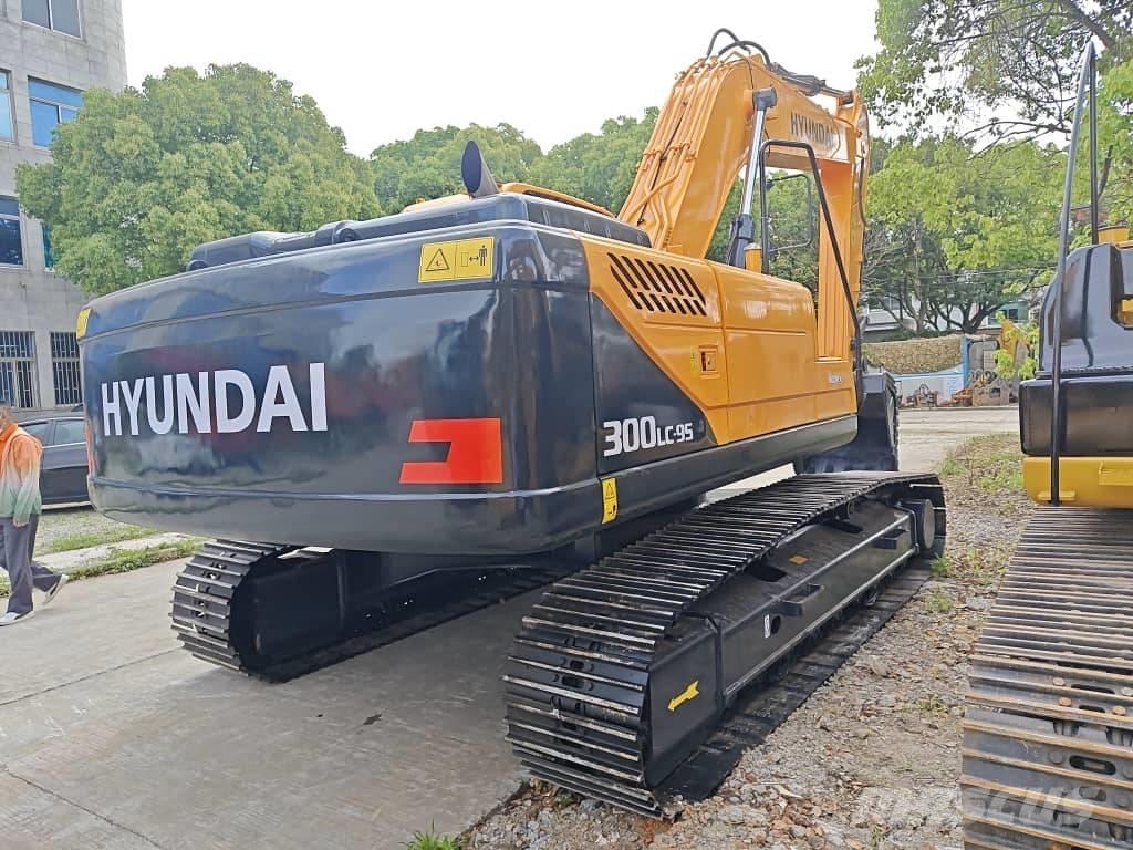 Hyundai R300LC-9S Pásová rýpadla