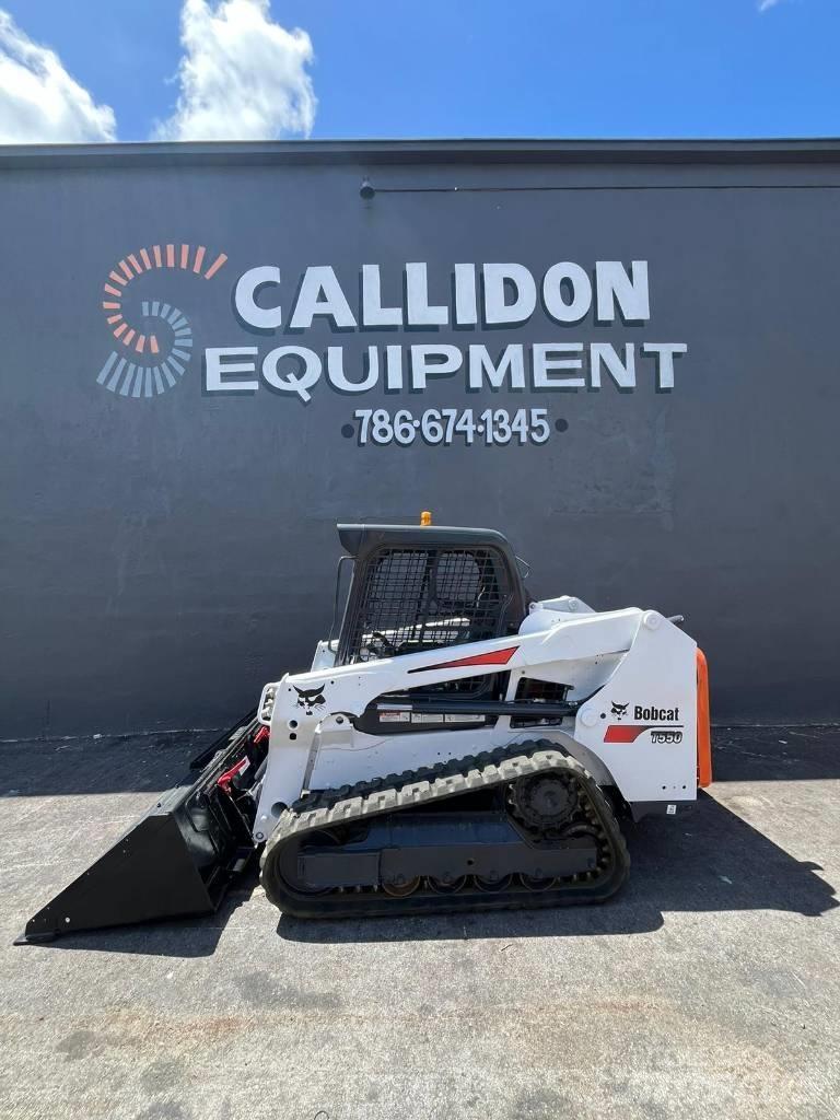Bobcat T 550 Smykem řízené nakladače