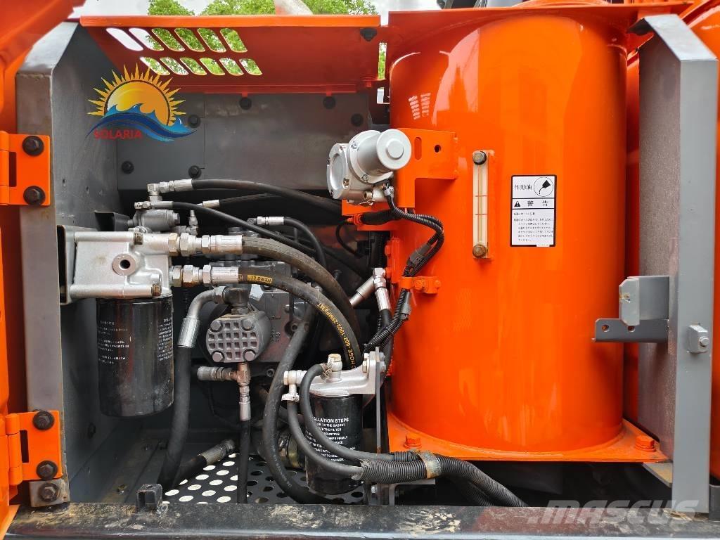 Hitachi ZX 120 Pásová rýpadla