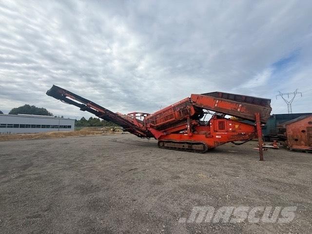 Terex Finlay 883 Mobilní třídiče