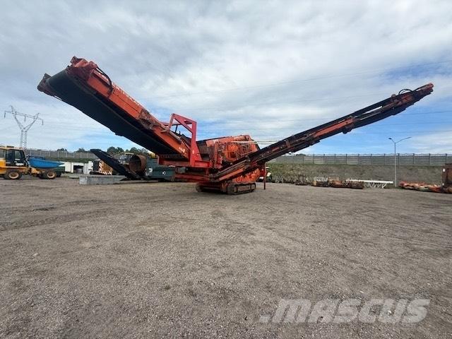 Terex Finlay 883 Mobilní třídiče