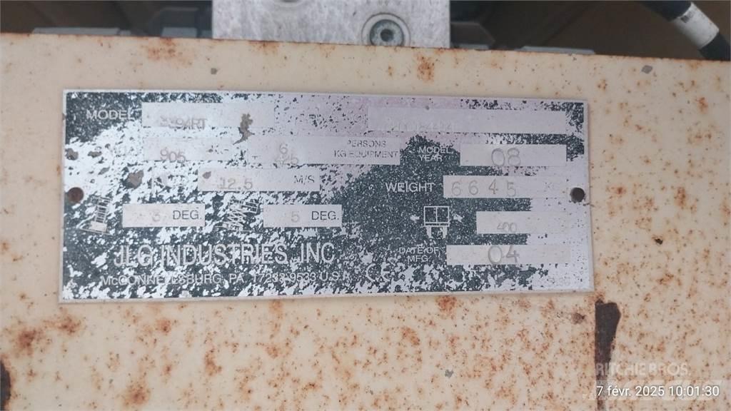 JLG 3394RT Nůžková zvedací plošina