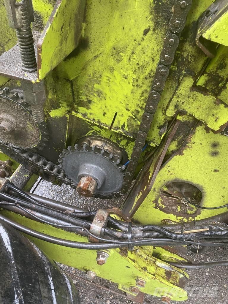 CLAAS uniwrap 255 Lis na válcové balíky