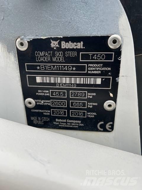 Bobcat T 450 Smykem řízené nakladače