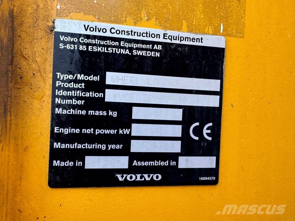 Volvo L220H Kolové nakladače