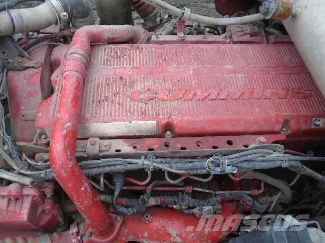 Kenworth W 900 L Tahače