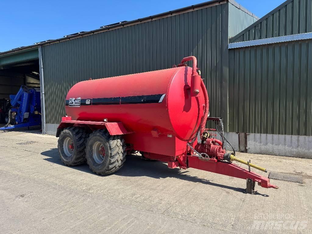 Hi-Spec 2500 Tanker Kalové cisterny