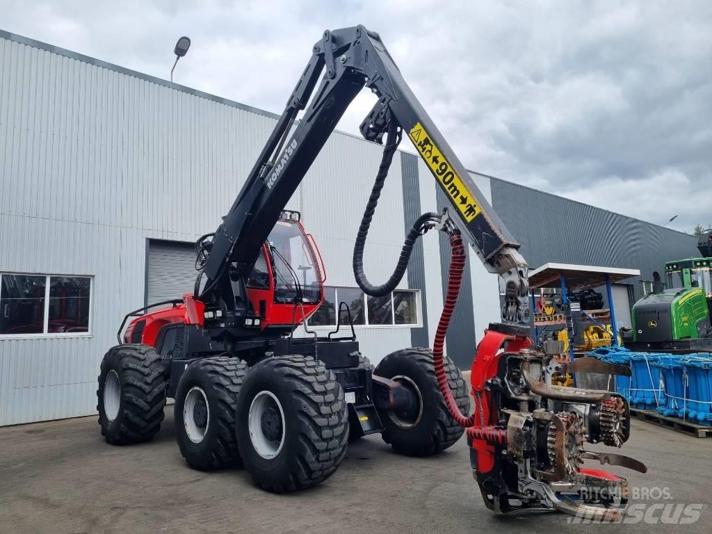 Komatsu 951 Harvestory