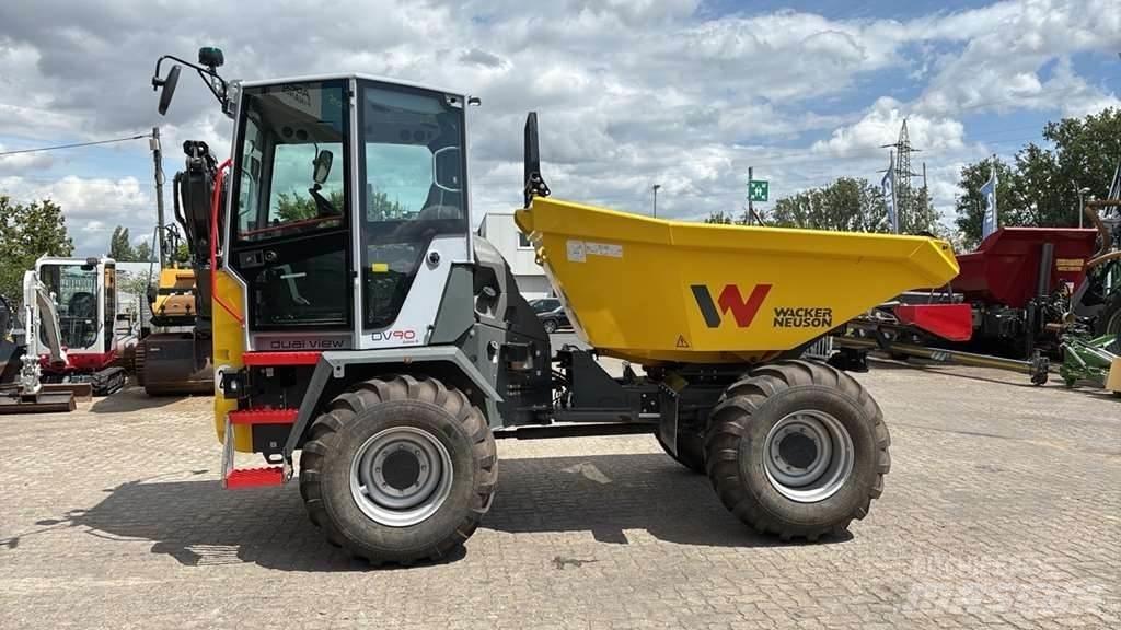 Wacker Neuson DV90 Vyklápěcí dempry