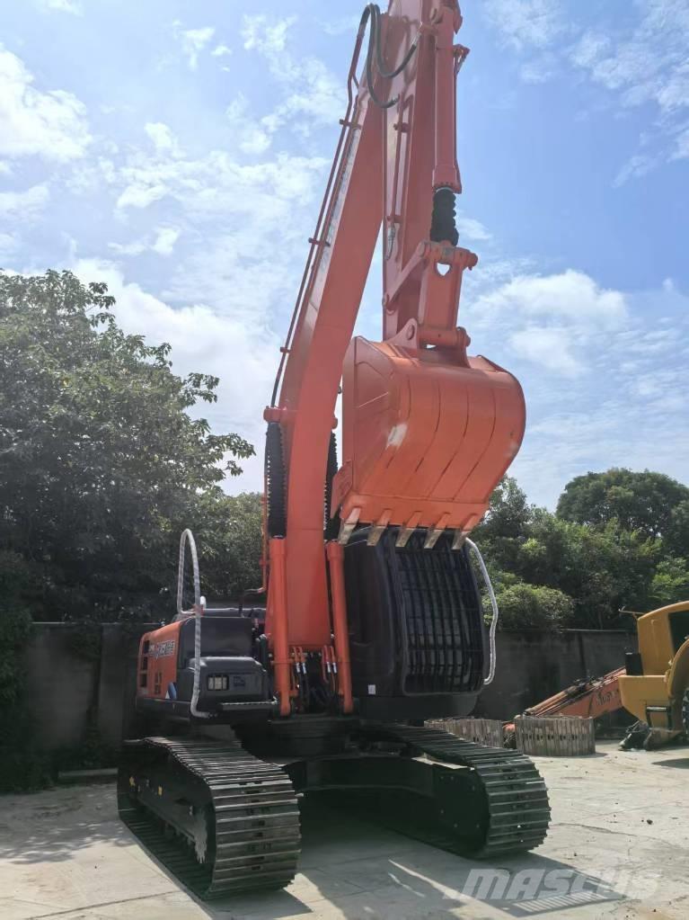 Hitachi ZX 200-3 G Pásová rýpadla
