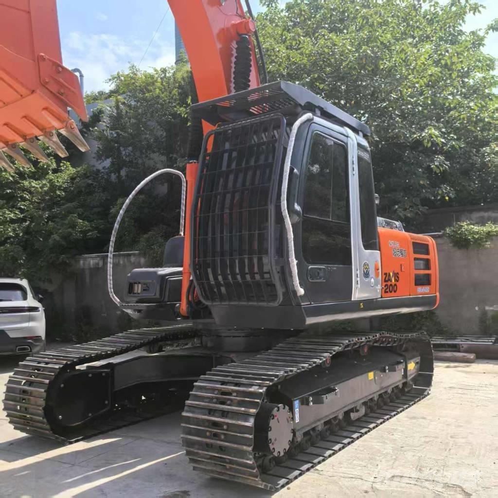 Hitachi ZX 200-3 G Pásová rýpadla