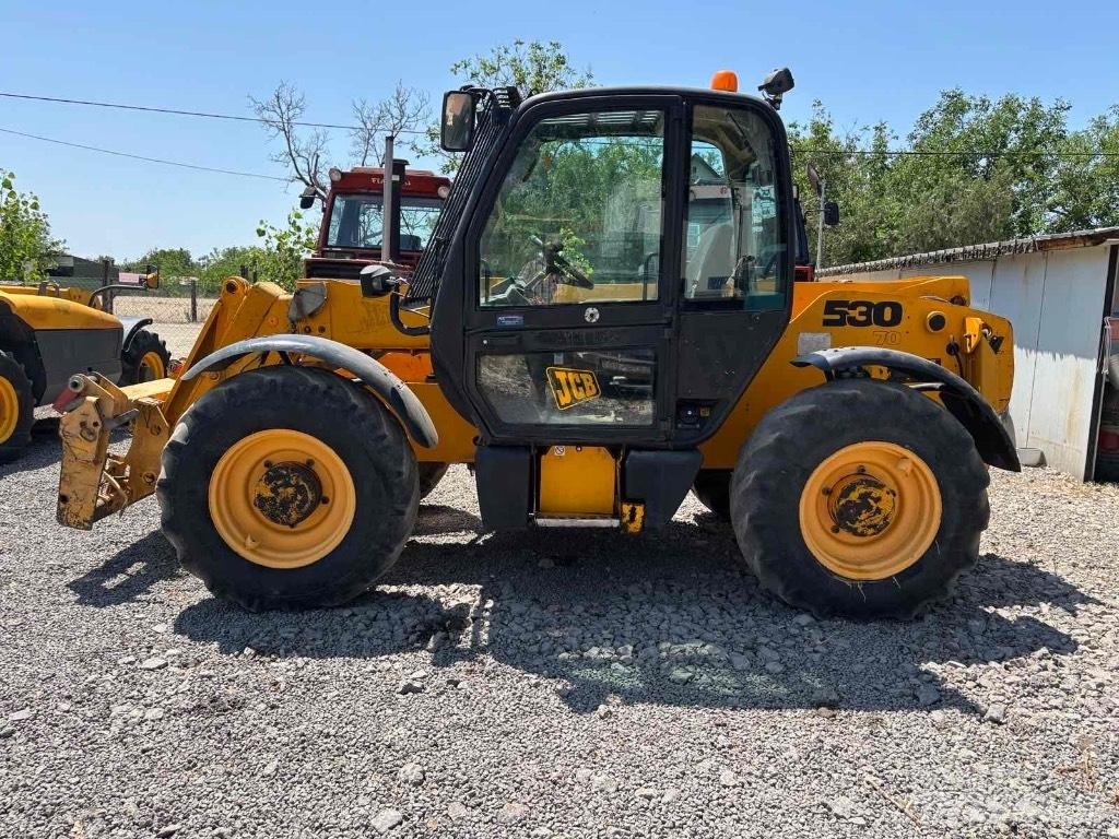 JCB 530-70 Teleskopické manipulátory