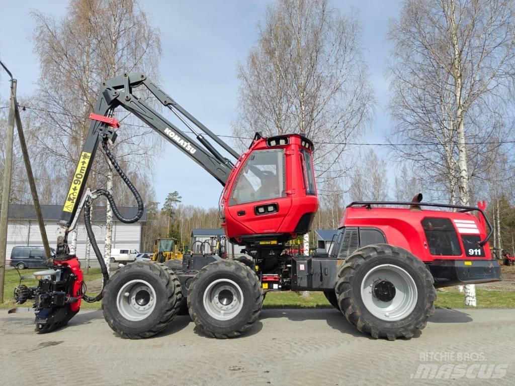 Komatsu 911 Harvestory