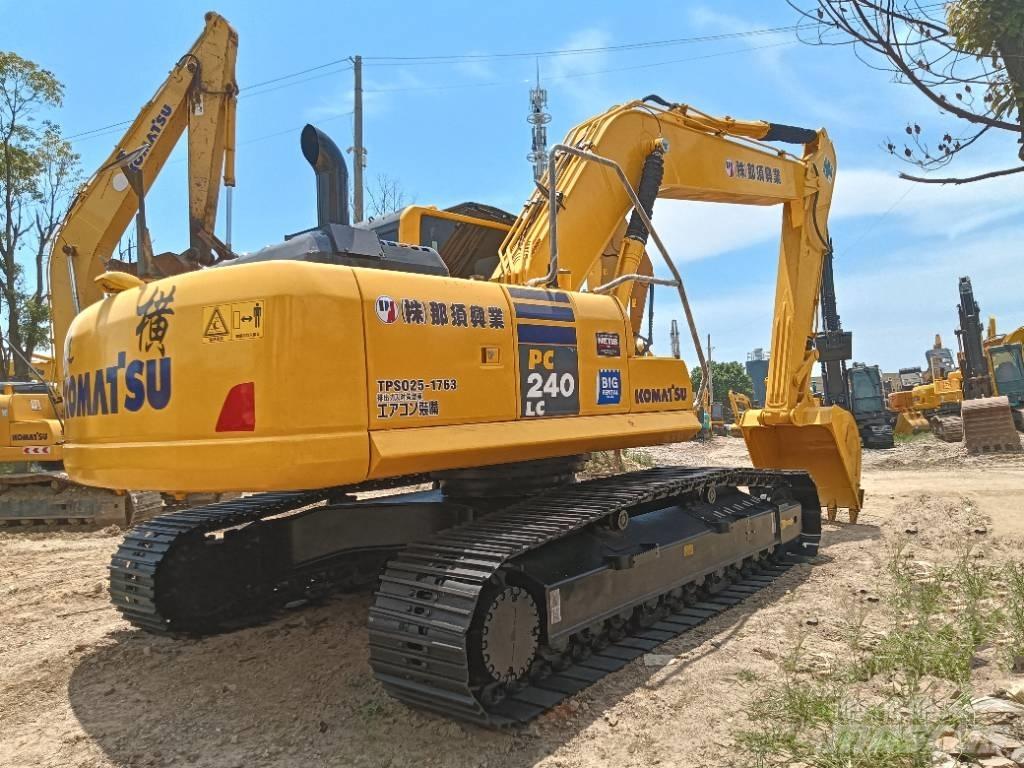Komatsu PC 240 Pásová rýpadla