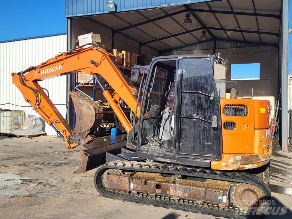 Hitachi ZX 85 US B-6 Midi rýpadla 7t - 12t