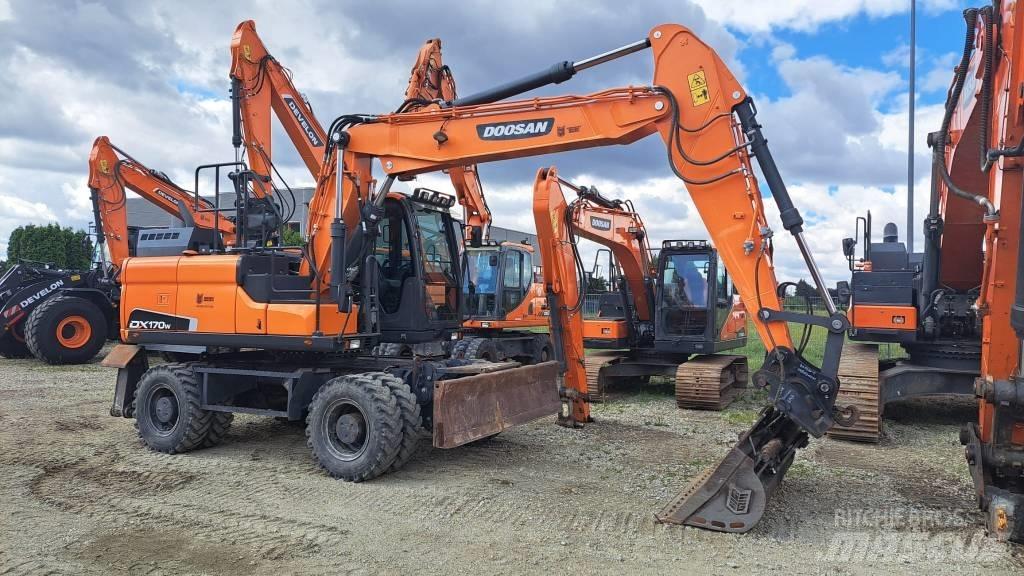 Doosan DX 170 W Kolová rýpadla