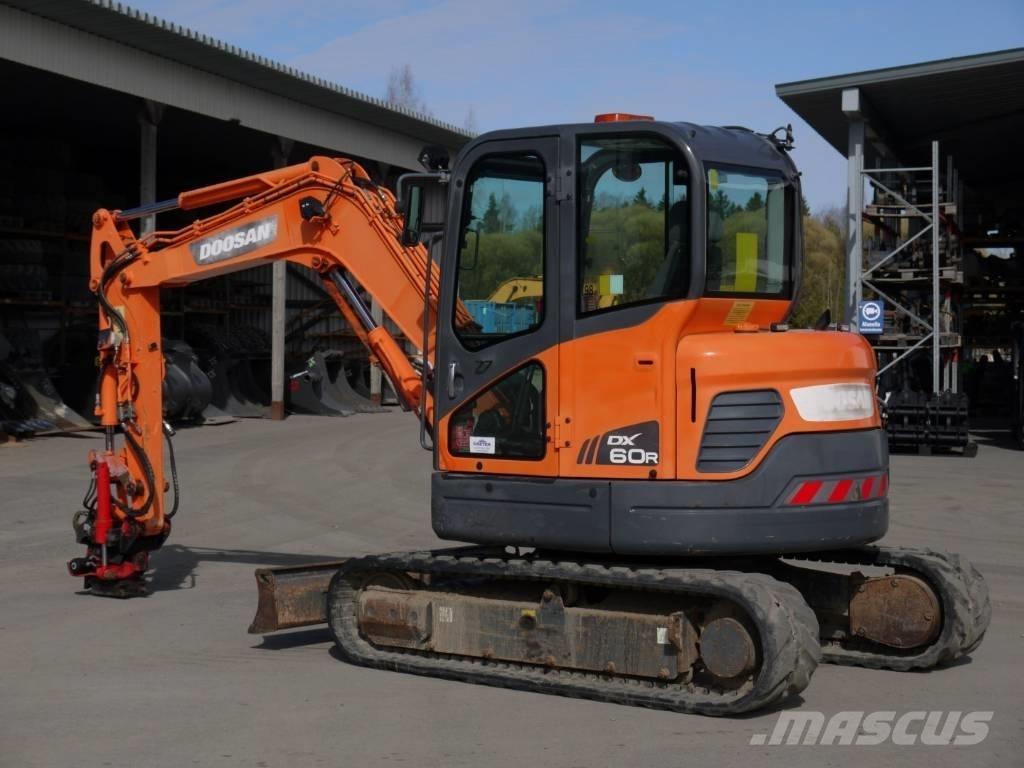 Doosan DX 60 R Mini rýpadla < 7t