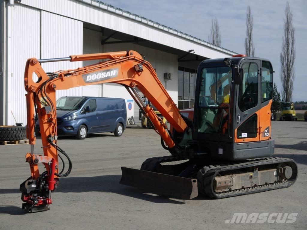 Doosan DX 60 R Mini rýpadla < 7t