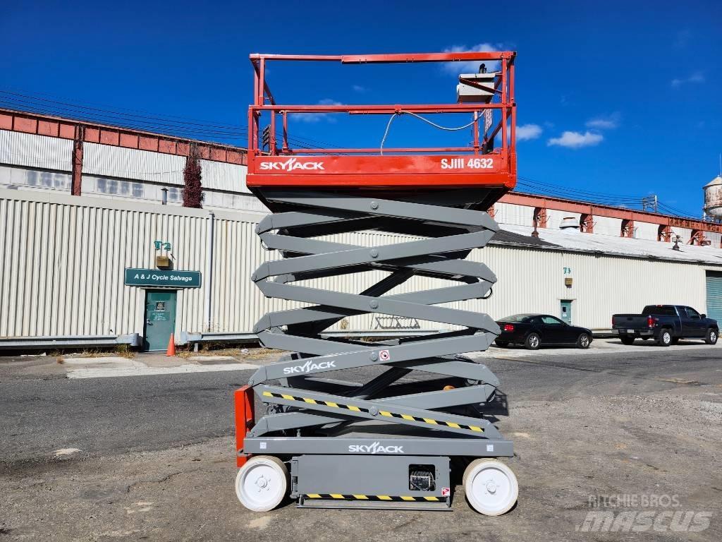 SkyJack SJ 4632 Nůžková zvedací plošina