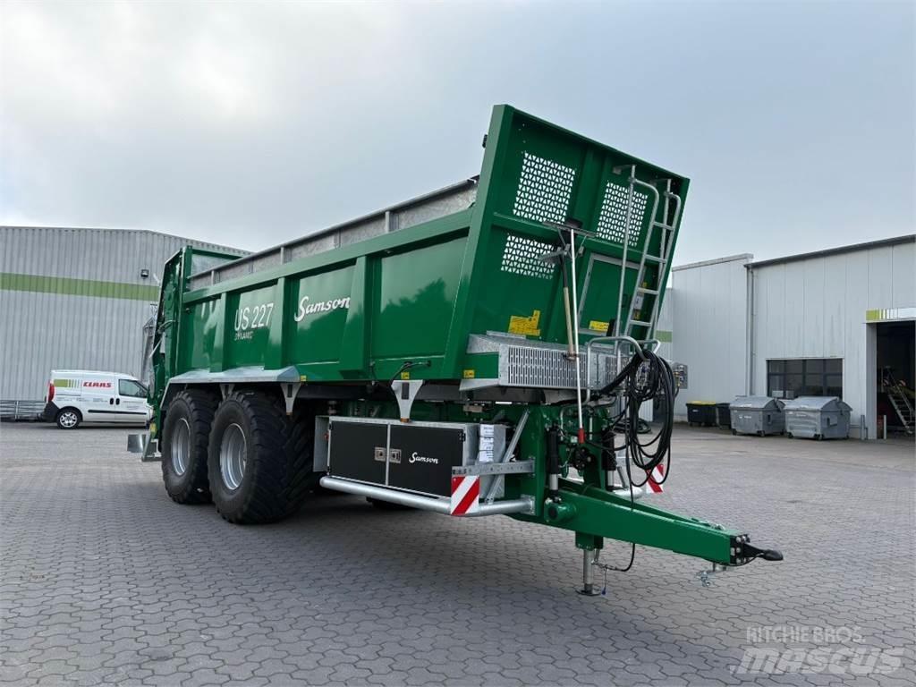 Samson US 227 Rozmetadla chlévské mrvy