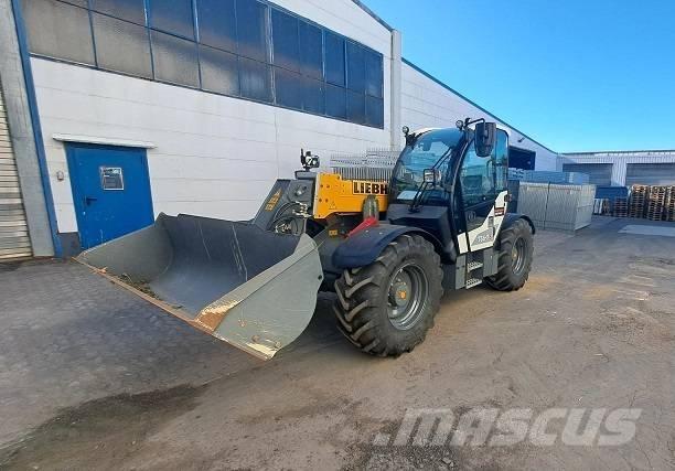 Liebherr T 36-7 Teleskopické manipulátory