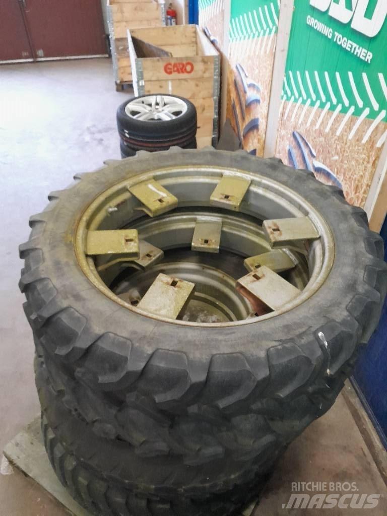 Michelin 9,5-32 Pneumatiky, kola a ráfky